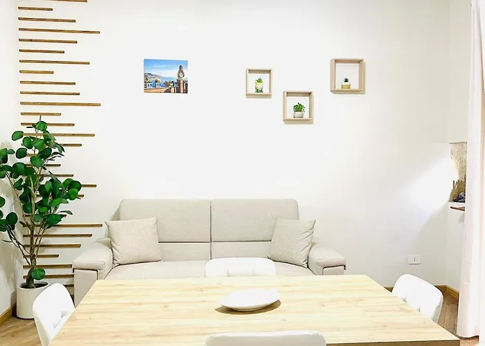 Monasterium Apartman Catania